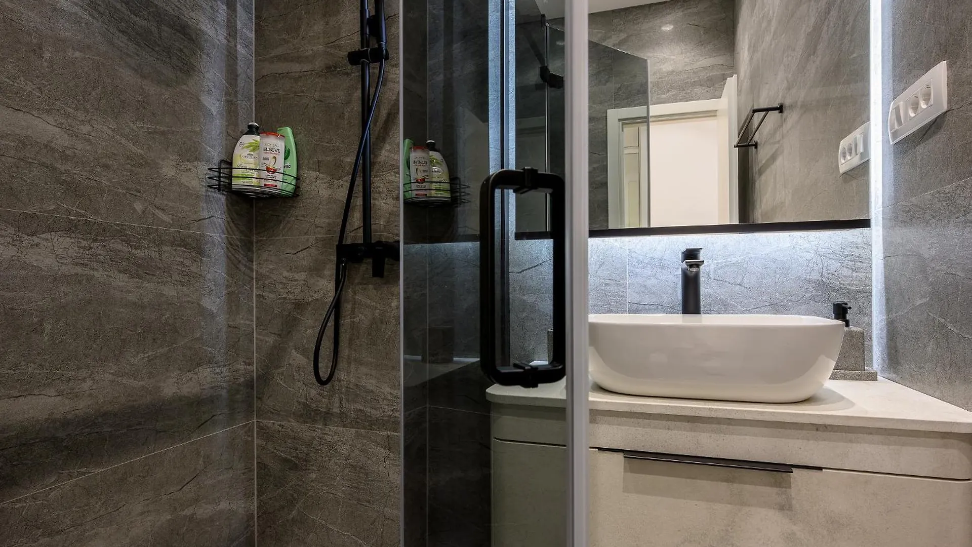 Konukevi Jupiter Luxury Accommodation Split
