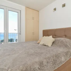 Trstenik Beach Apartment Apartament